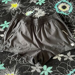 Vuori Dash Shorts, XL